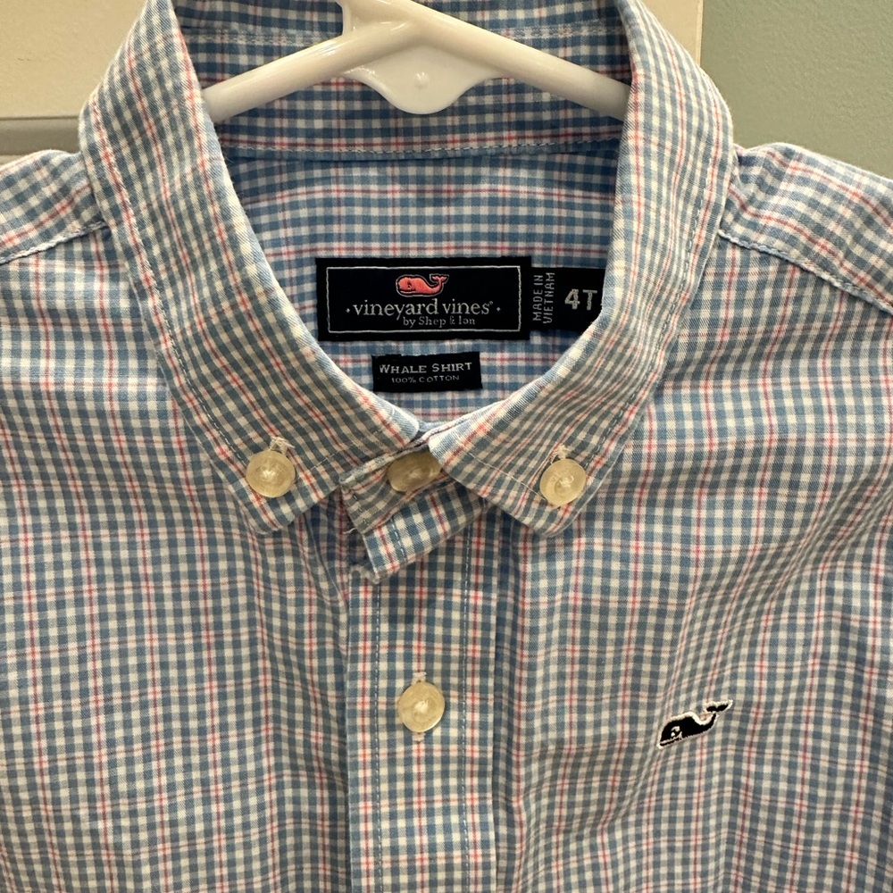 Gently used boys Vineyard Vines Whale Shirt- 4t